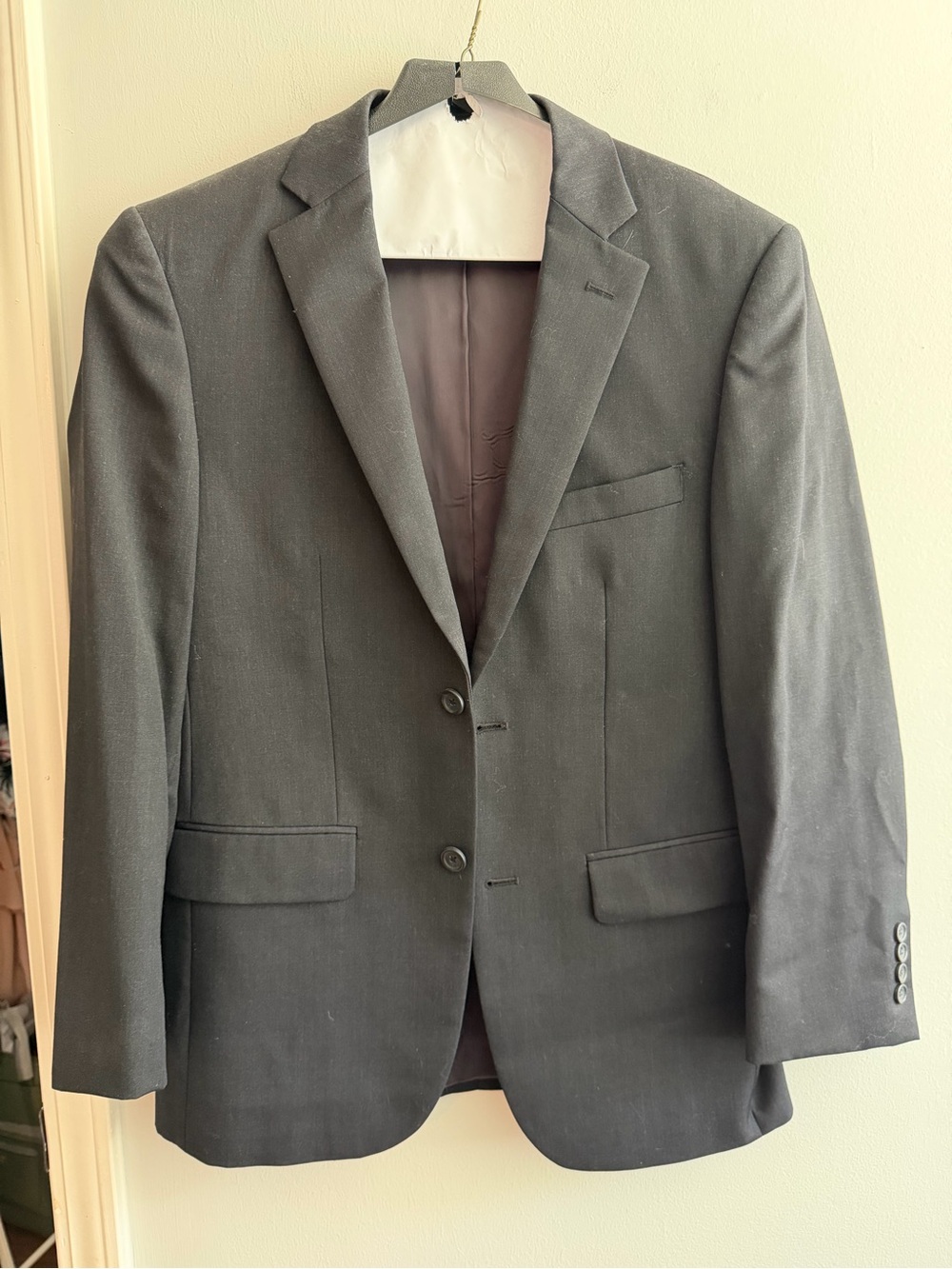 Pronto Uomo men’s 100% wool suit 38R and 34” pants